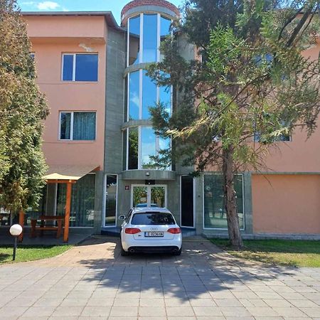 Hotel Интернационал Kulata Exterior foto