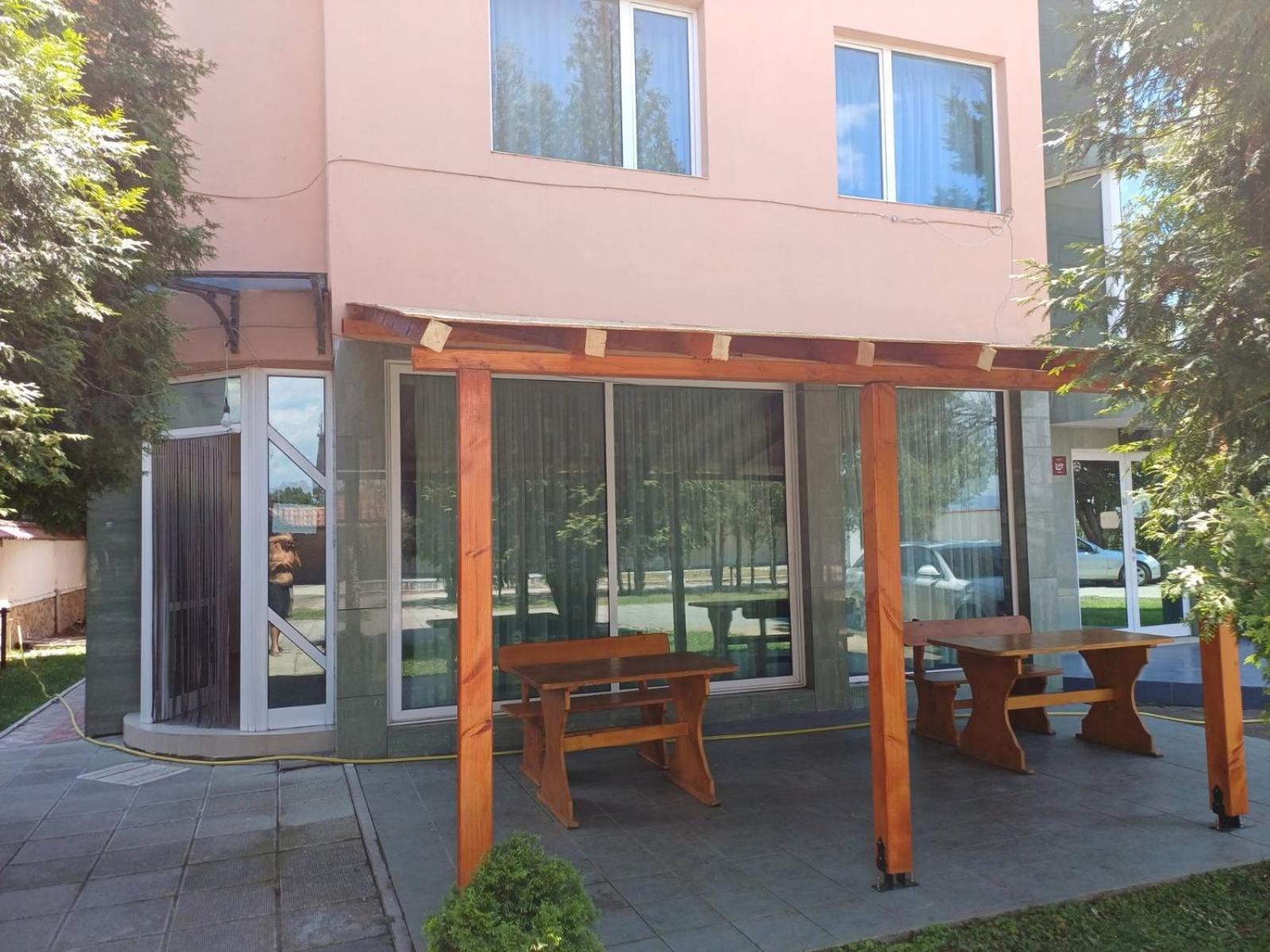 Hotel Интернационал Kulata Exterior foto